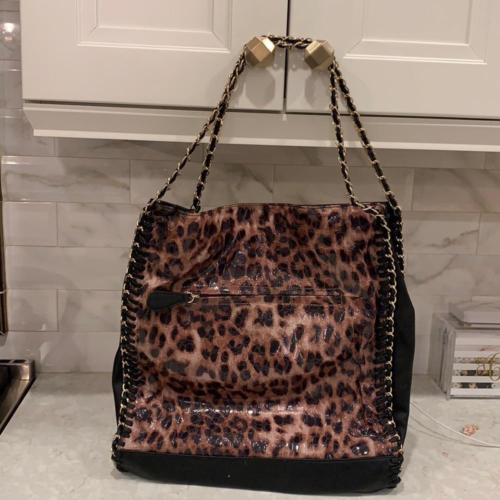 Sondra Robert’s bag